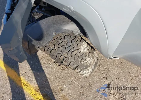 2021 Toyota Tacoma Trd Sport из США, поврежденный, VIN 5TFAZ5CN3MX108365